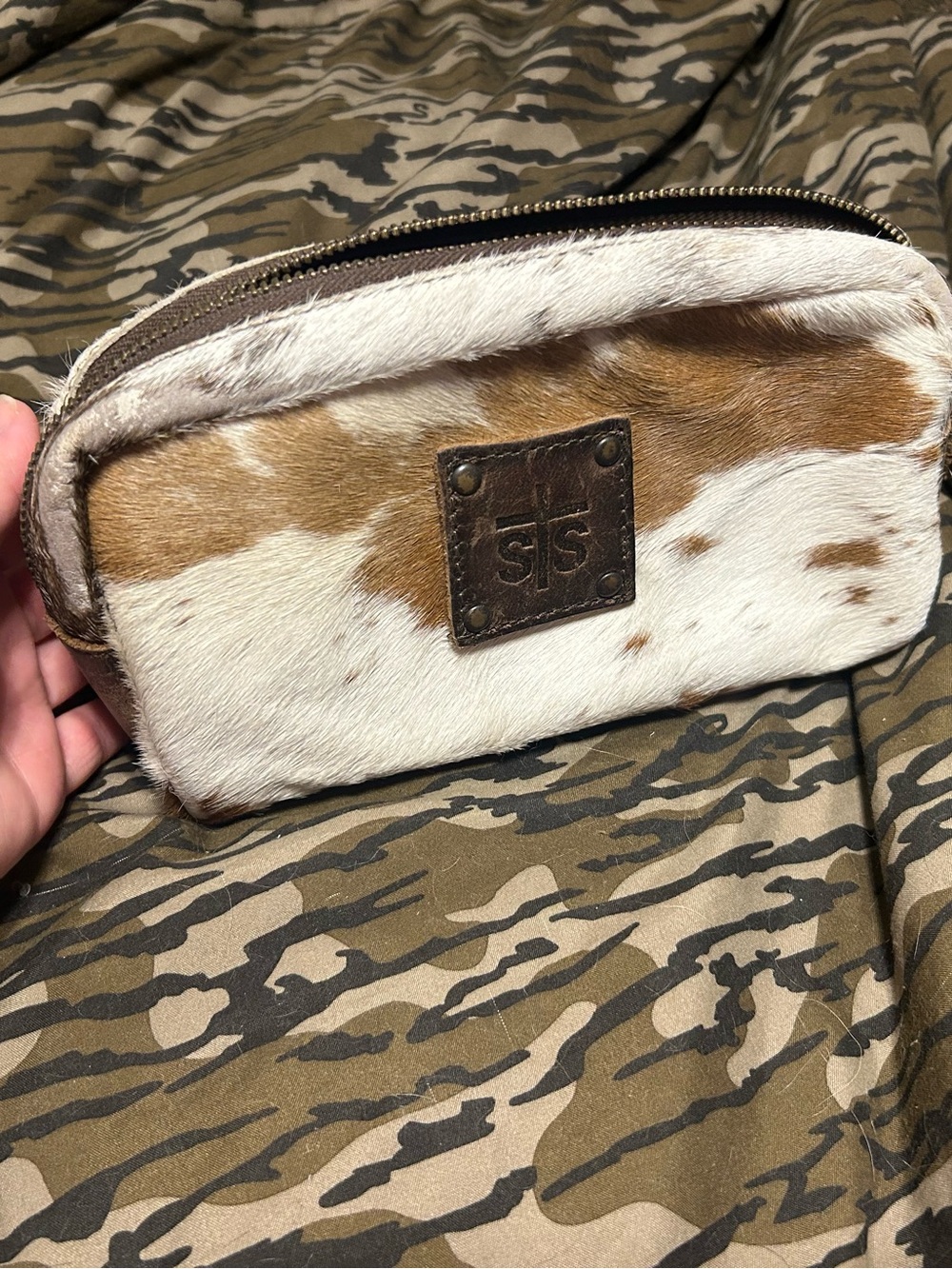 STS  Toiletry Bag